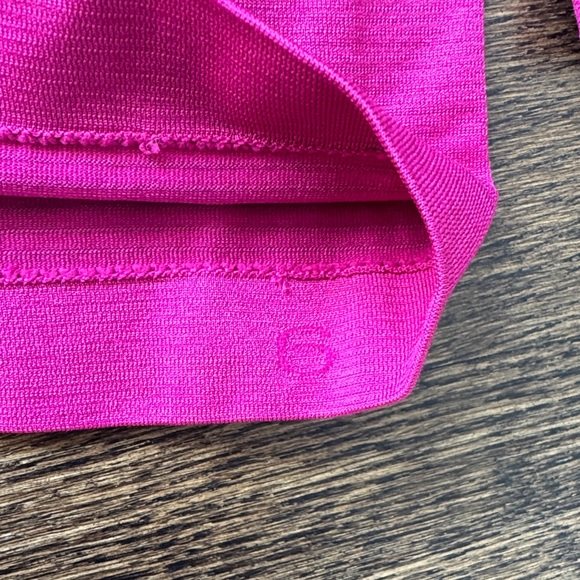 Lululemon Swiftly Tech 2.0 Long Sleeve Top - size 6 - Picture 2 of 4